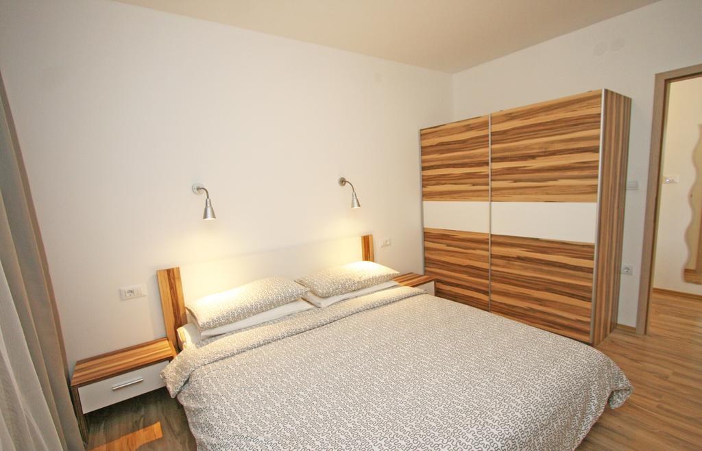 Jurman Apartment Barbariga Zimmer foto