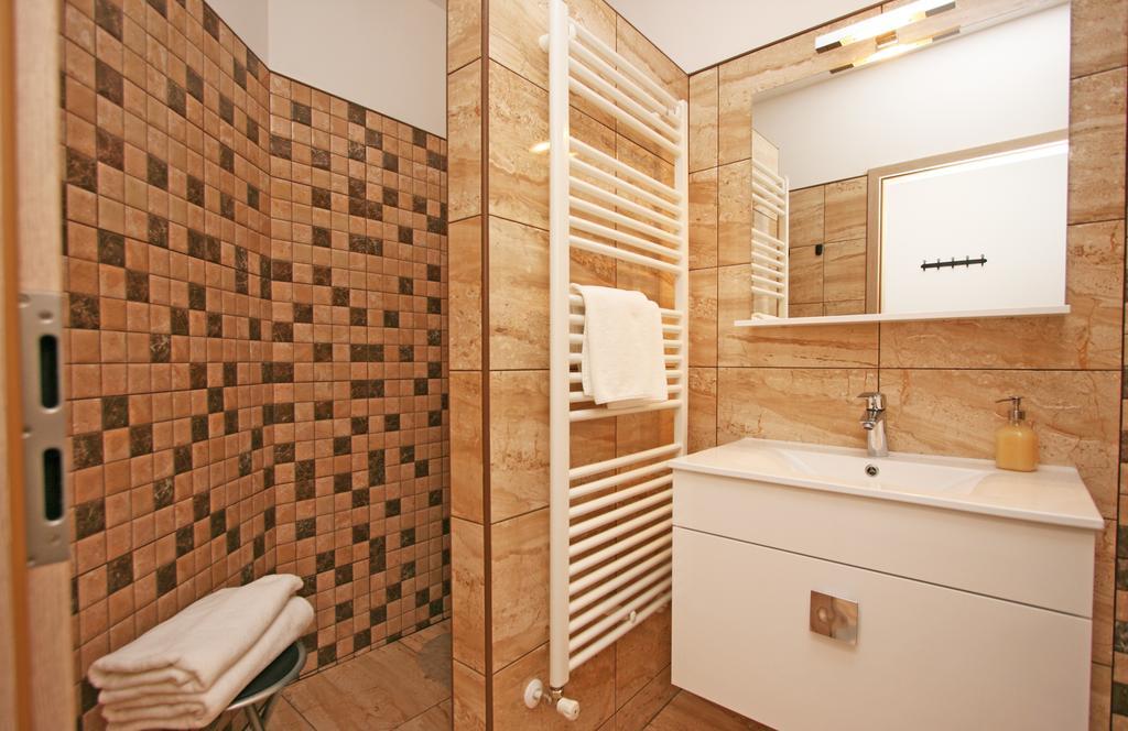 Jurman Apartment Barbariga Zimmer foto